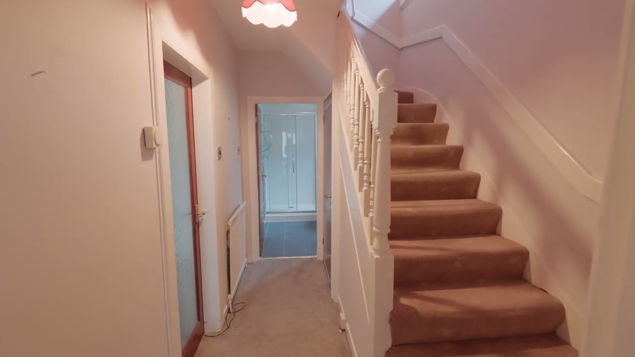 FOR SALE: 5 Meadowbank, Ormiston, EH35 5LQ
