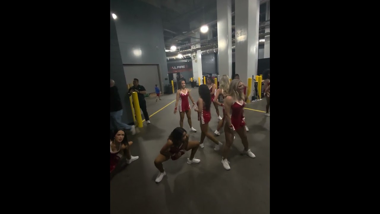 Chillin with the Clutch City Dancers 