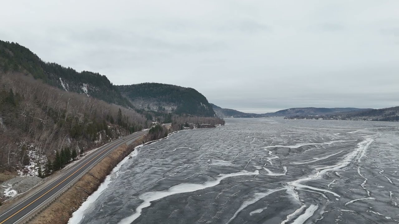 Saint Maurice river, Quebec province, Canada/ Rivi&egrave;re Saint-Maurice Province de Qu&eacute;bec