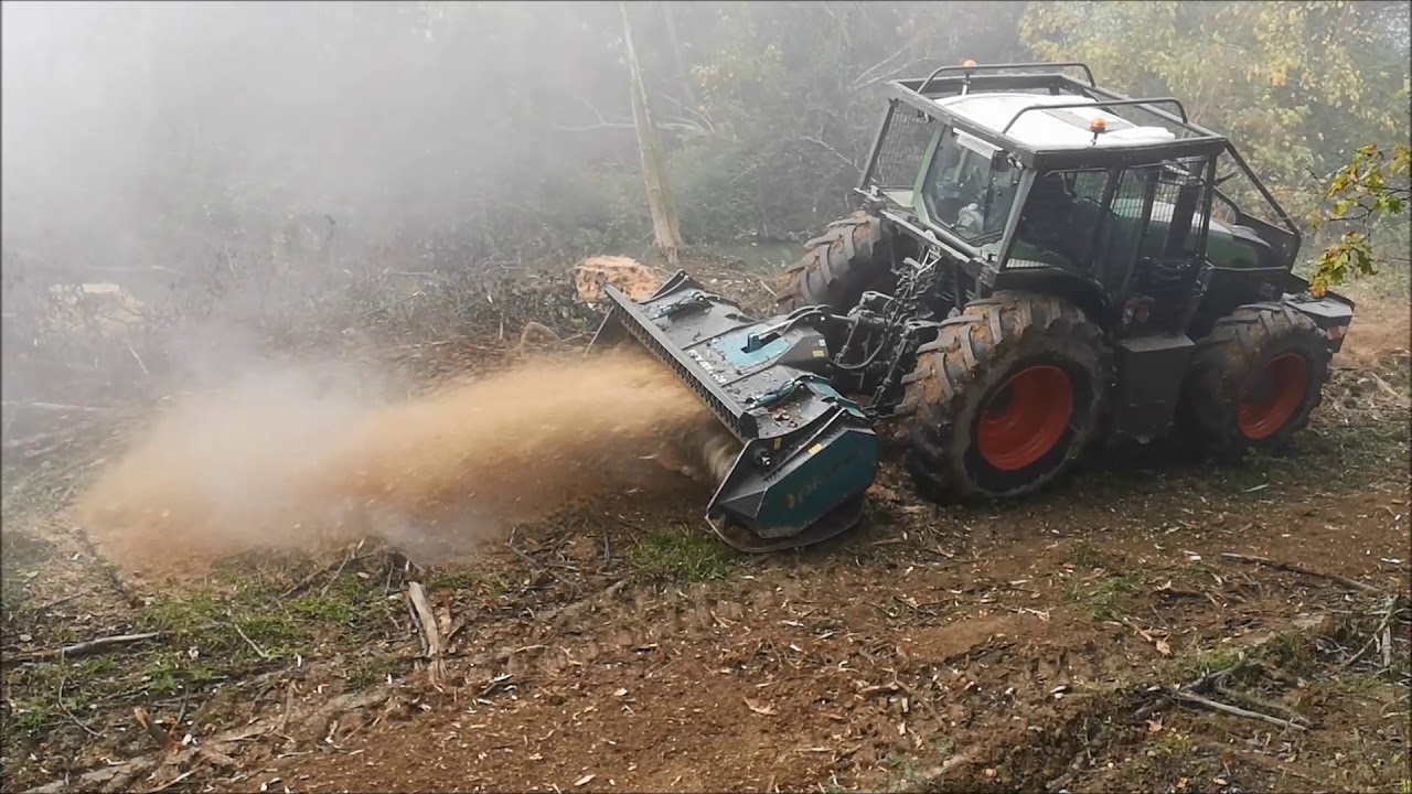 PICURSA FIGHTER 2600 | Broyeur forestier sur tracteur FENDT 927 - VERCOM