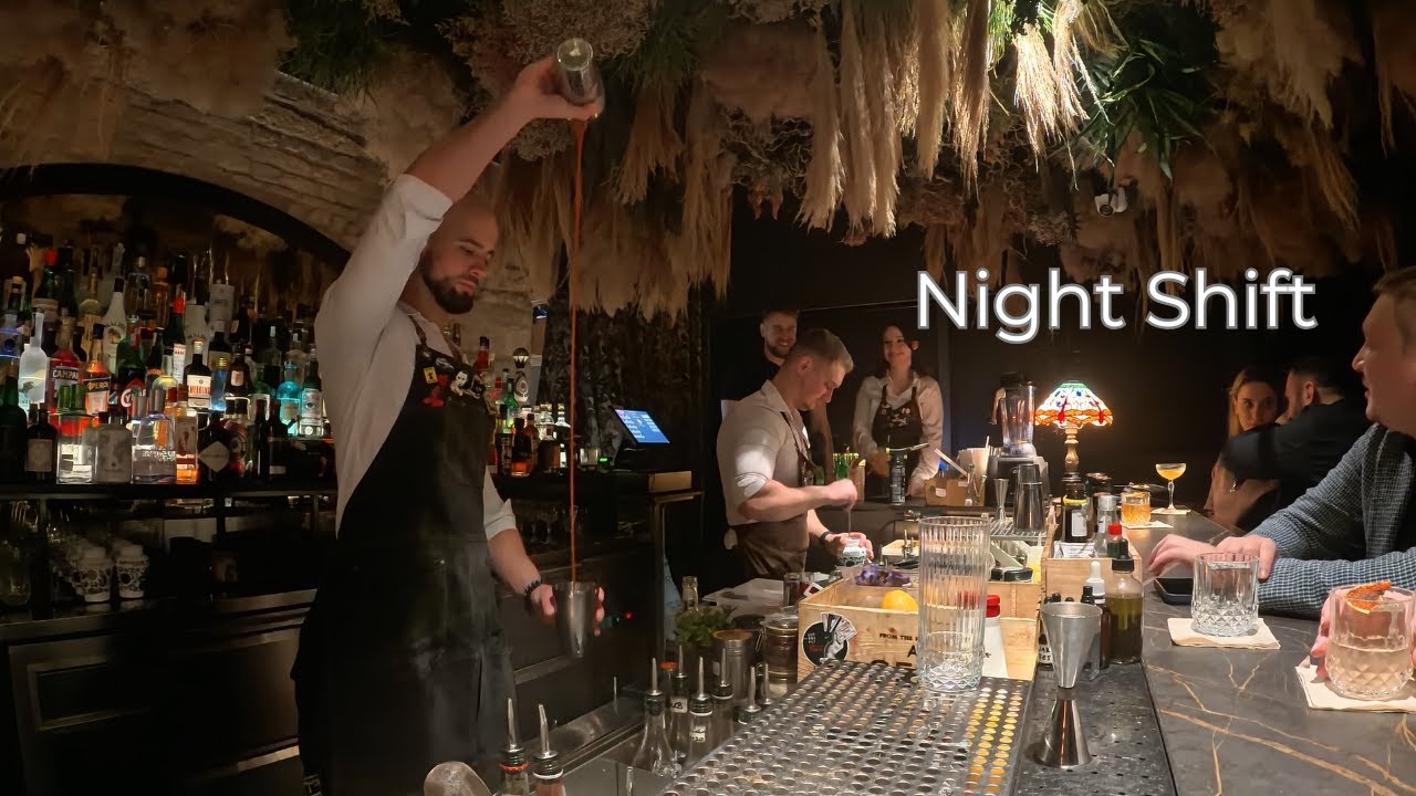 A Night in the Flow Behind the Bar