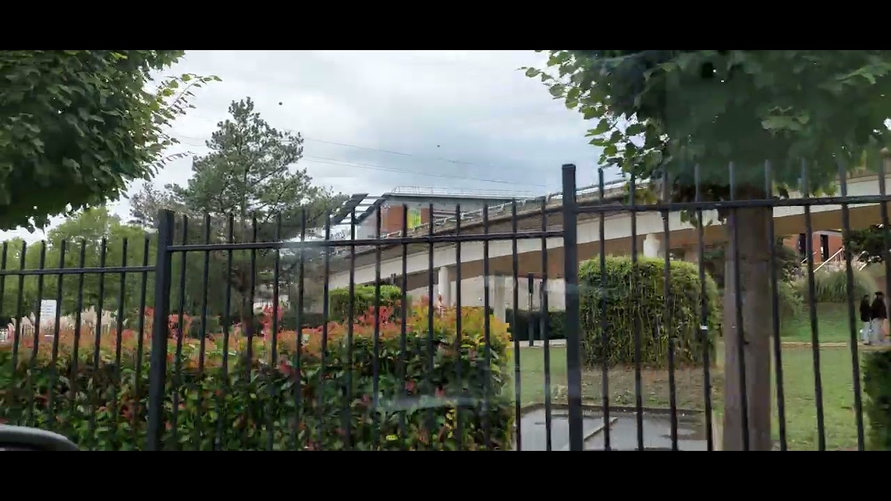 PARIS :  Thiais Village .  September 2022. Part 1.