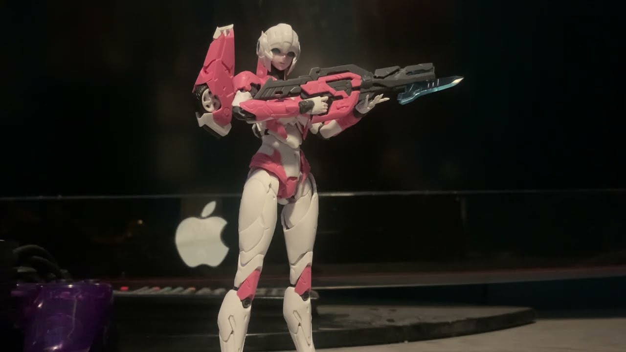 Transformers Flame Toys Furai model Arcee