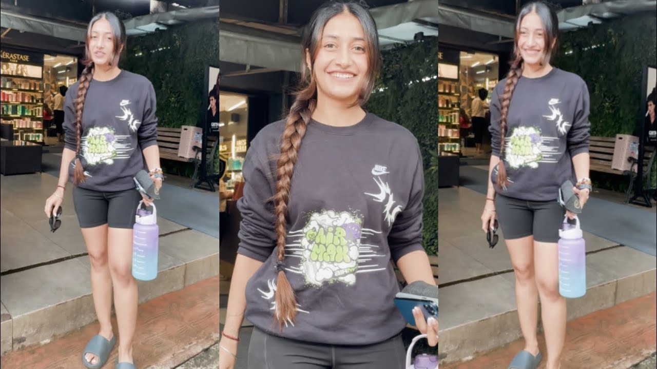 Cricketer Yuzvendra Chahal Wife Choreographer Dhanashree Verma Spotted At Outside Salon In Juhu❤️😍😘🤗