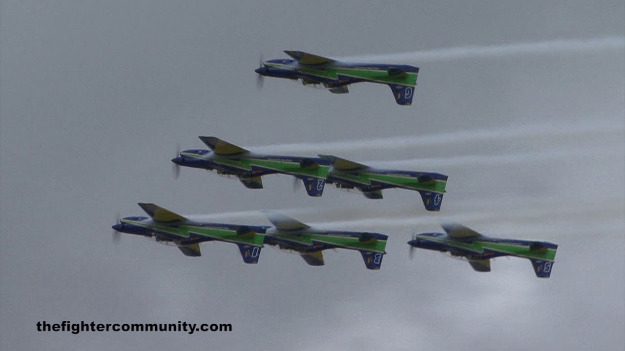 ESCUADRILHA FUMACA. Brazilian Air Force Tucano Display Team