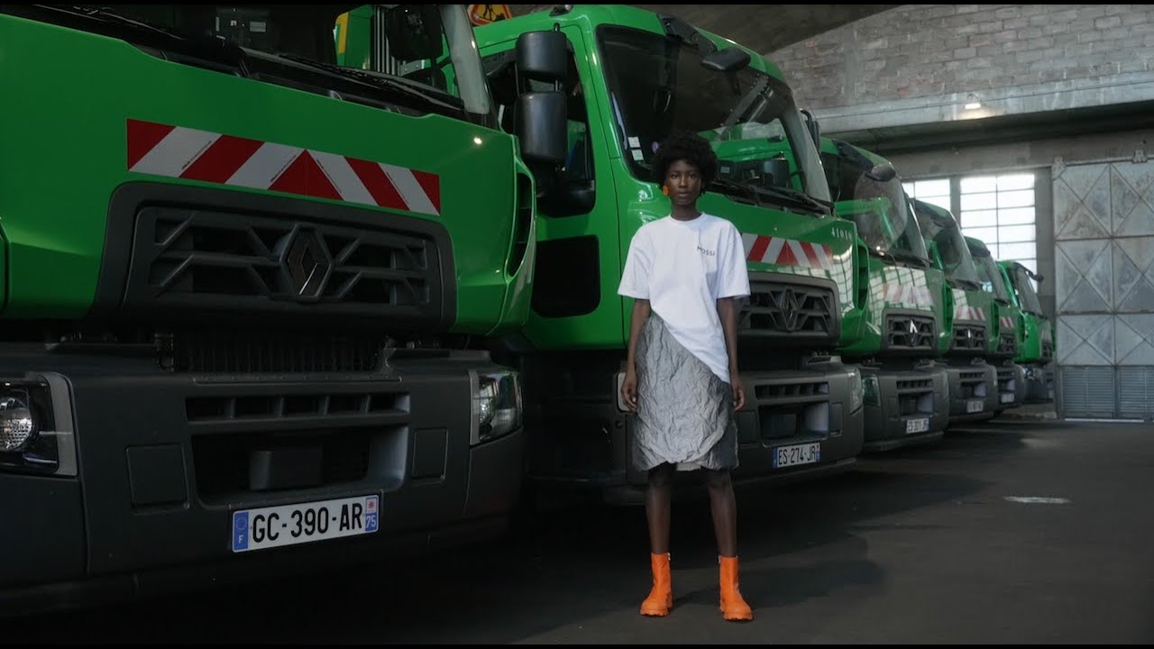 MOSSI SS23 Paris Fashion Week Presentation