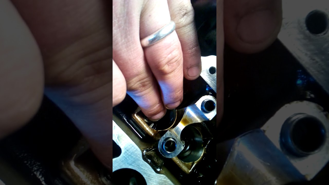 TUTO: Joints queues soupapes Ford probe 16V (partie 4/6)