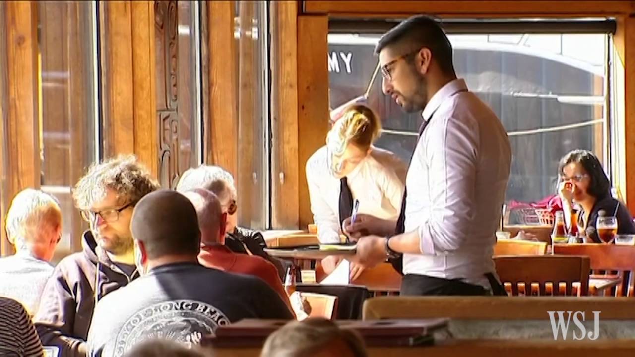 Bottom Quartile of U.S. Workers Get Pay Raises