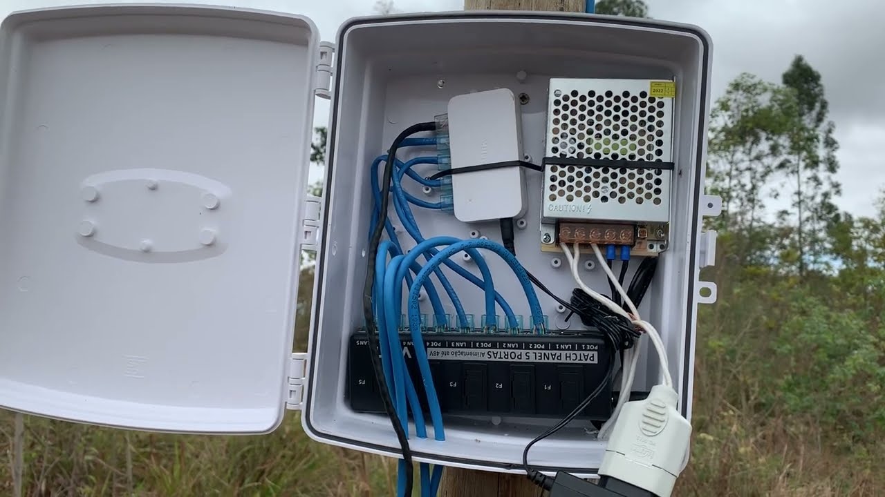 Montagem detalhada de uma caixa POP para provedor de Internet rural