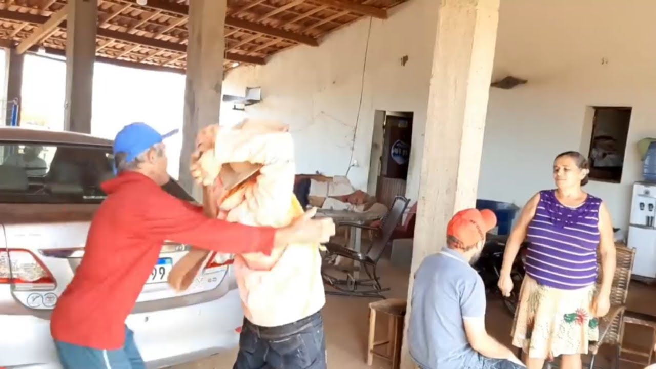 Bastidores  !! Seu Sérgio carregou o banco de seu  Mané  !!
