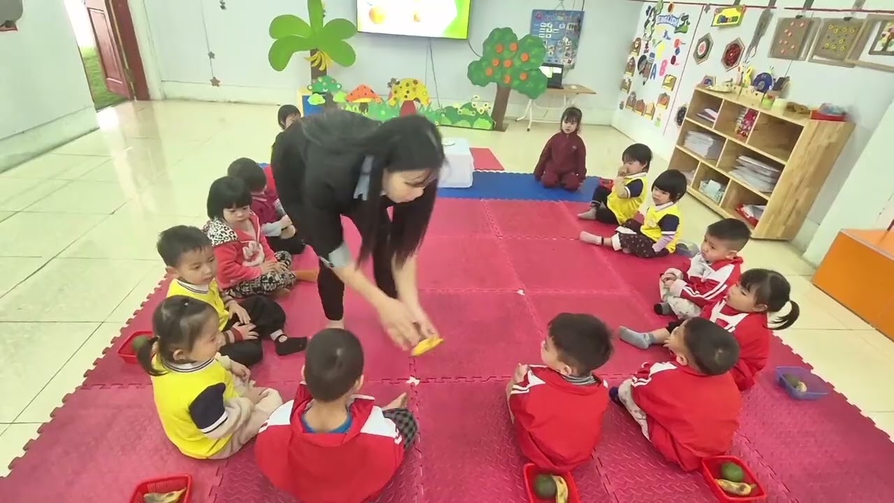 Nhận biết tập nói QUẢ CAM- QUẢ CHUỐI, lớp 2TA7. GV Vi Thị Nguyệt