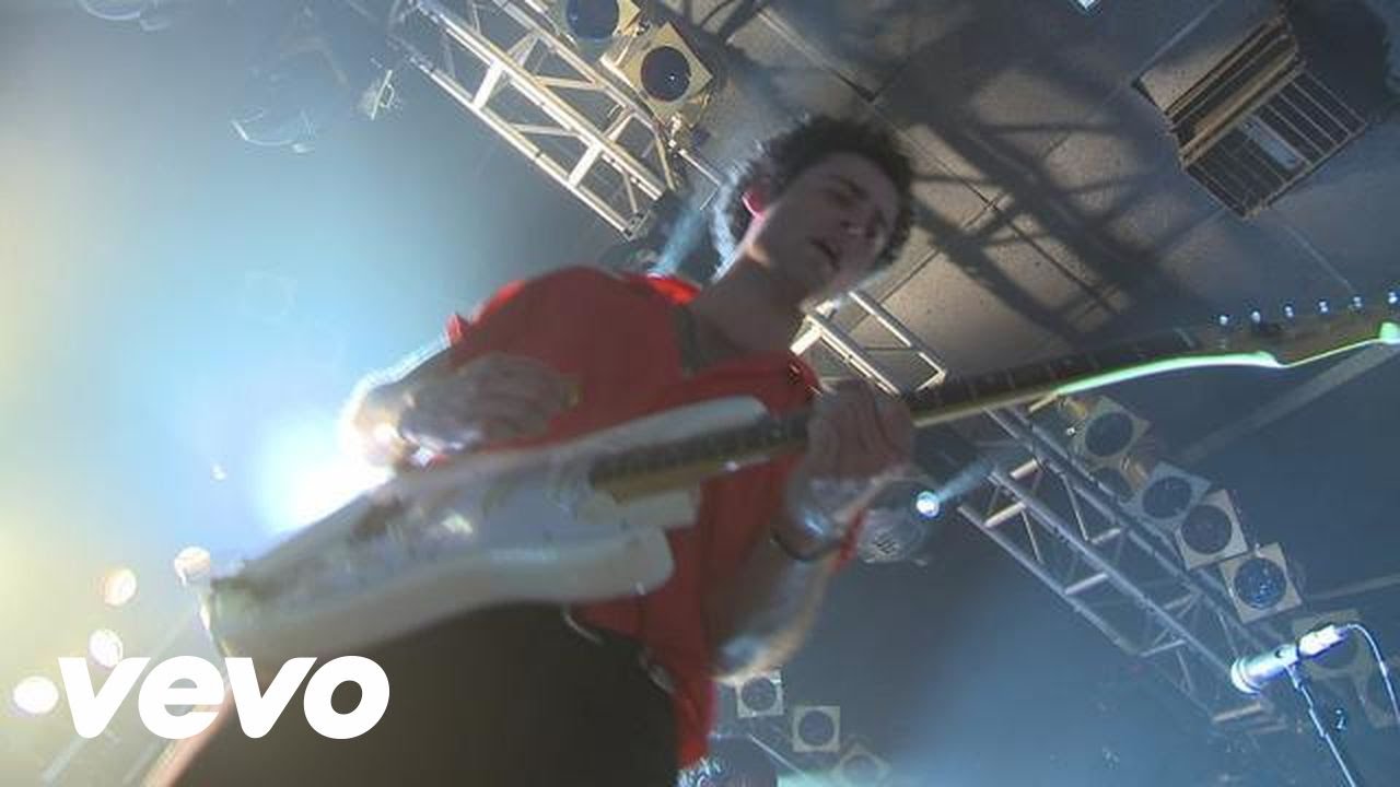 The Vaccines - All In White (Live At The Electric Ballroom)