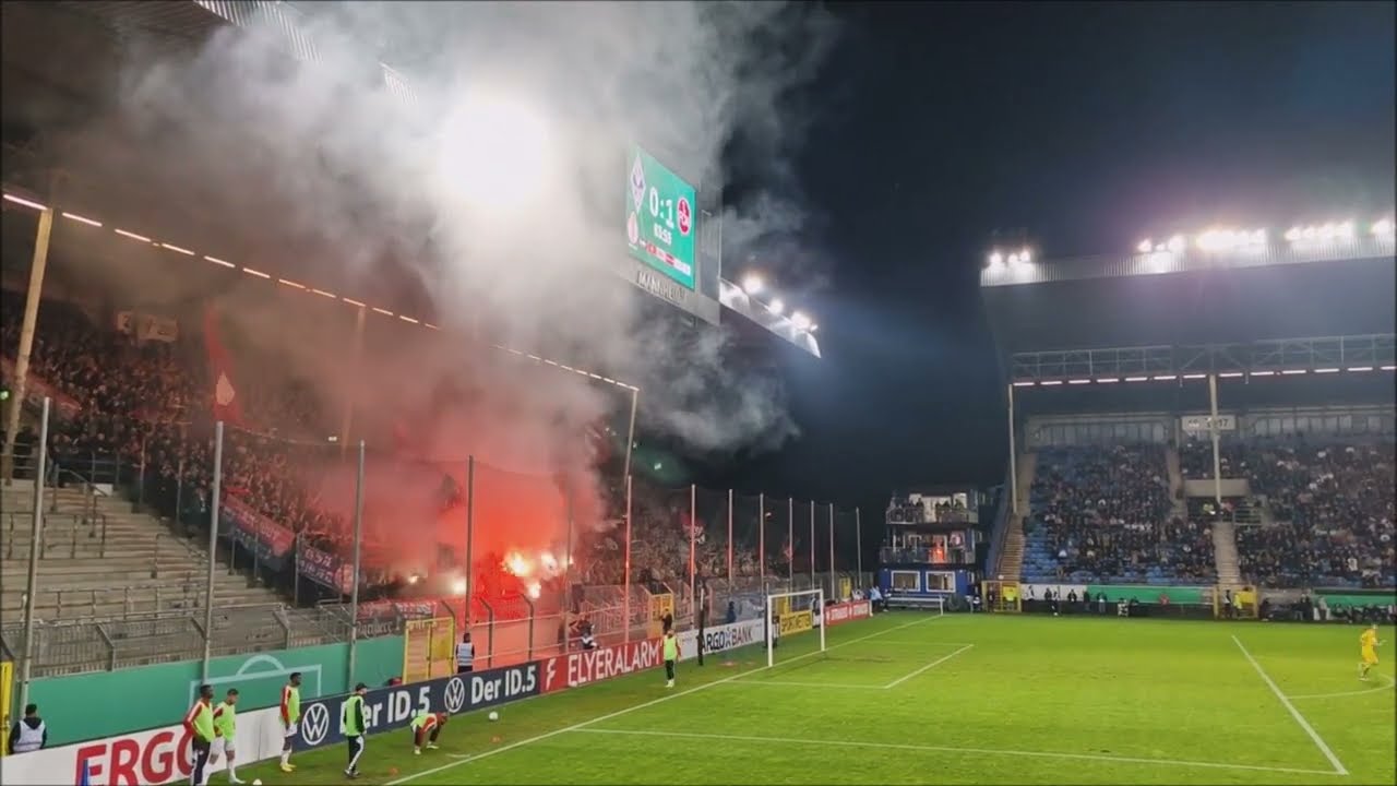 18.10.2022 / SV Waldhof Mannheim - 1. FC Nürnberg (0:1, Carl-Benz Stadion)