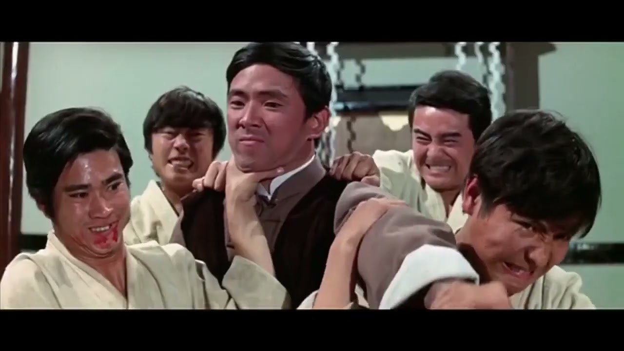 One Armed Boxer 1971 : Yu Tien Lung vs. Hook Gang's school