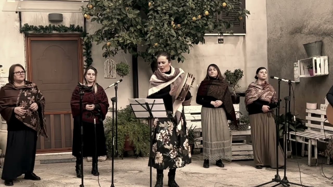 O Cippo 'e Sant'Antuono di Concetta Barra