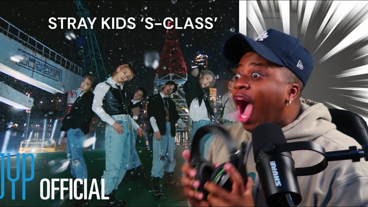 MY FIRST TIME LISTENING/WATCHING STRAY KIDS 