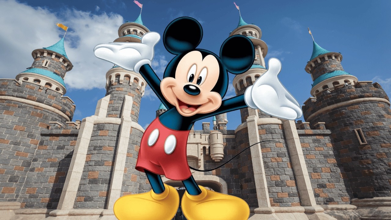 10 Overrated Disney Resorts & 10 To Stay At Instead