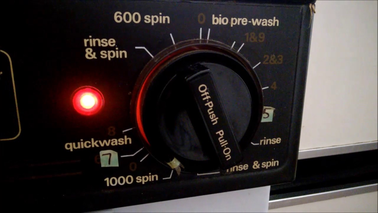 Servis MK322 Washing Machine Spin Cycle (1984)