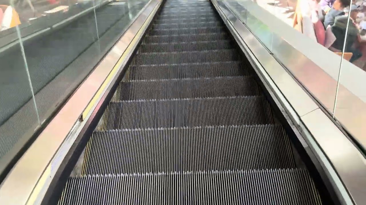 Otis escalators - Palm Court Set 2 @ Miami Design District