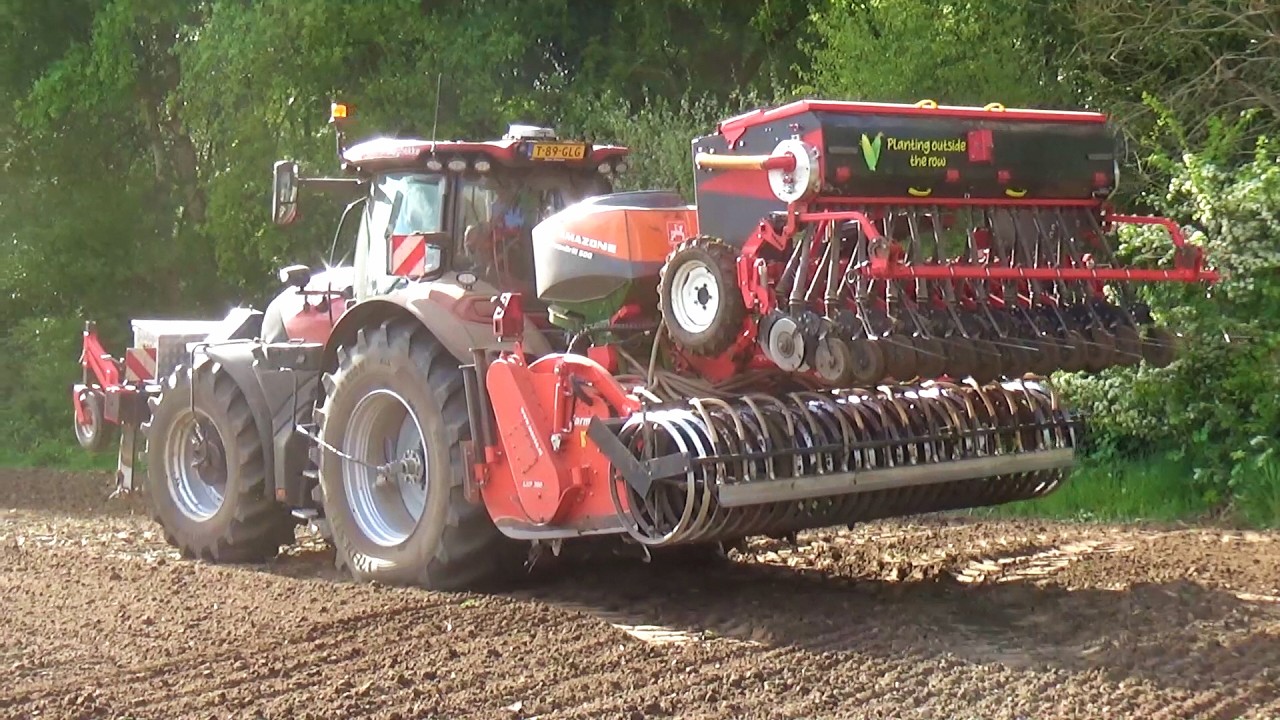 Slaghekke spading and drilling