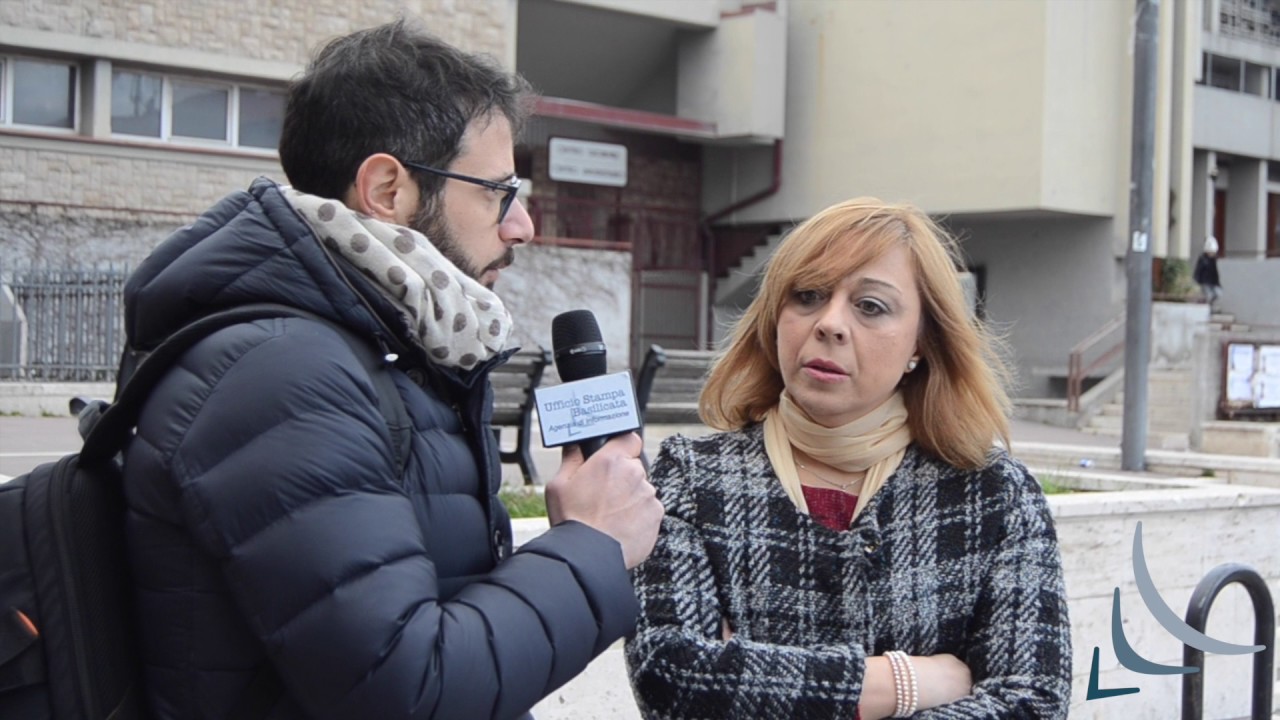 Parcheggi per disabili occupati in piazza Don Bosco