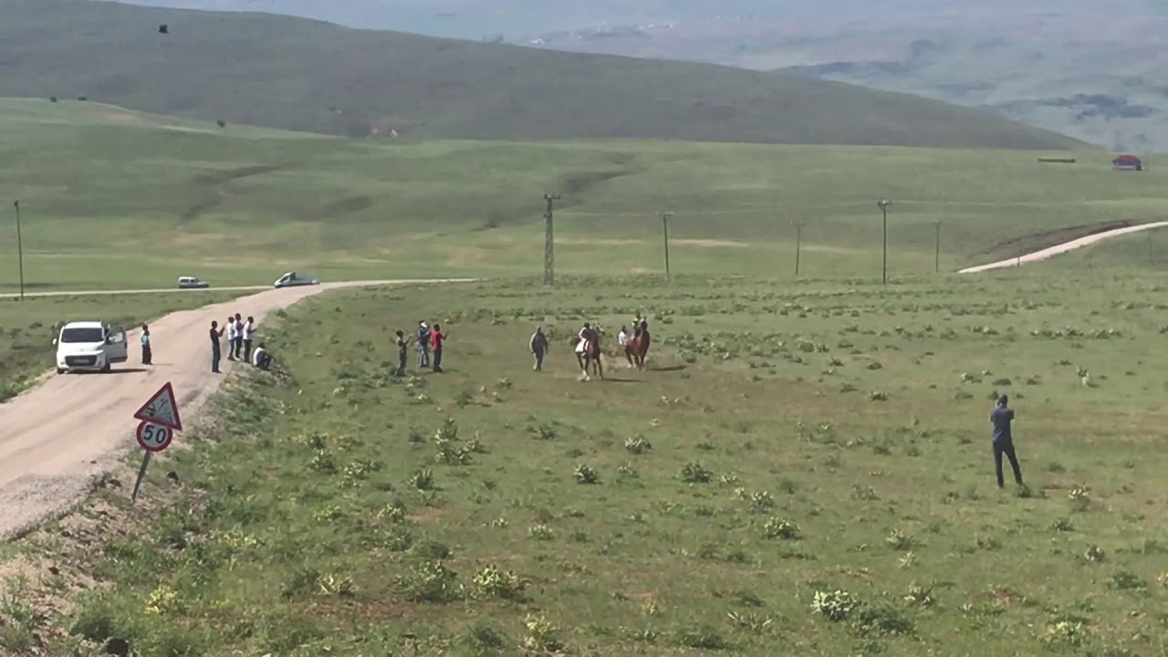 Varto Yılanlı köyü At Yarışı25.06.2020
