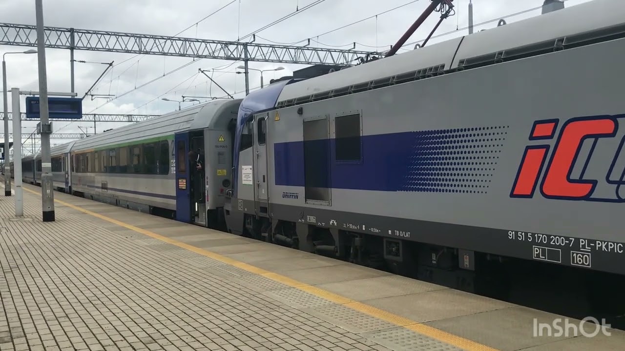 EU160-039 z Ic Heweliusz relacji Gdynia Główna-Bielsko Biała Główna/Jelenia Góra