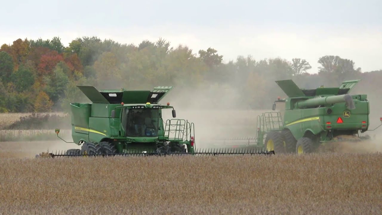 Harvest 2020 | 2 John Deere S780 Combines Harvesting Soybeans | Soybean Harvest 2020