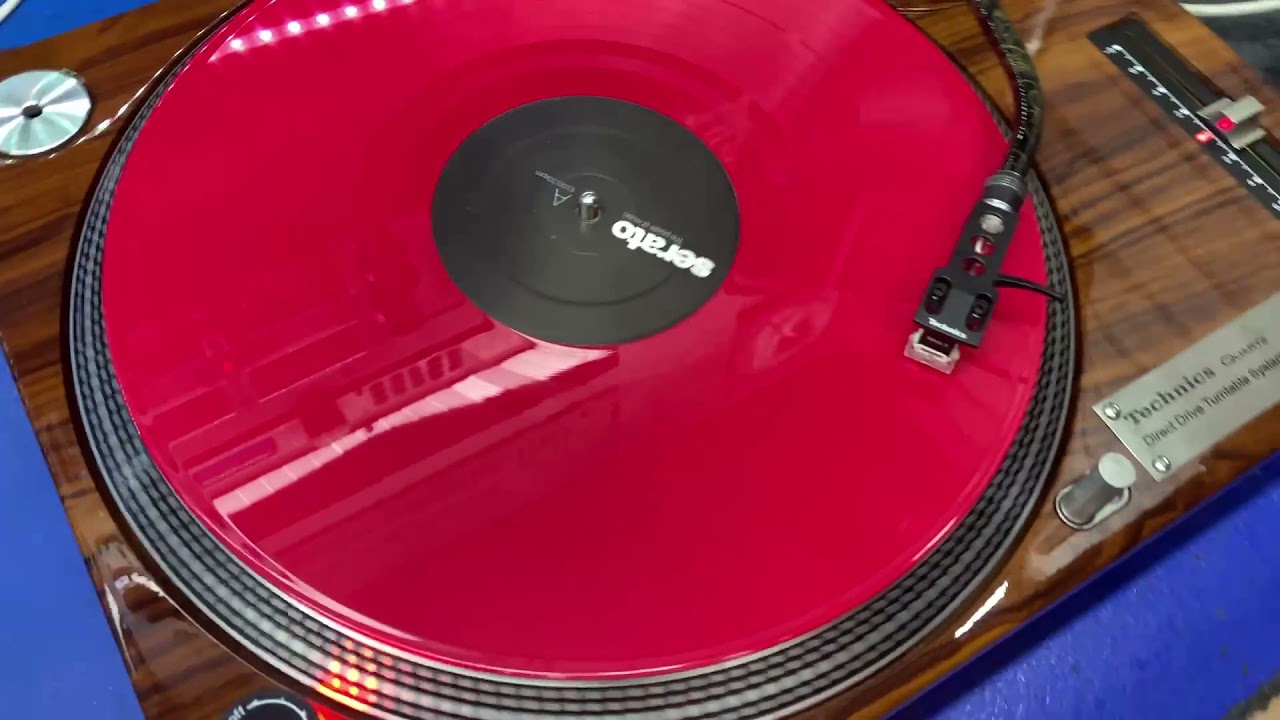 Você nunca viu um DJM 500/ Serato mais novo do que esse!