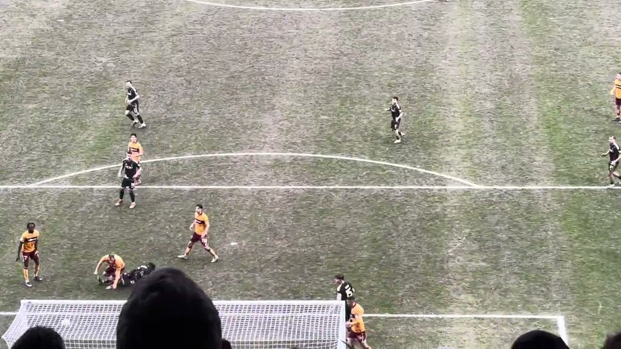 Olusanya hits the post. Motherwell v Aberdeen. SPFL Premiership 15/02/26