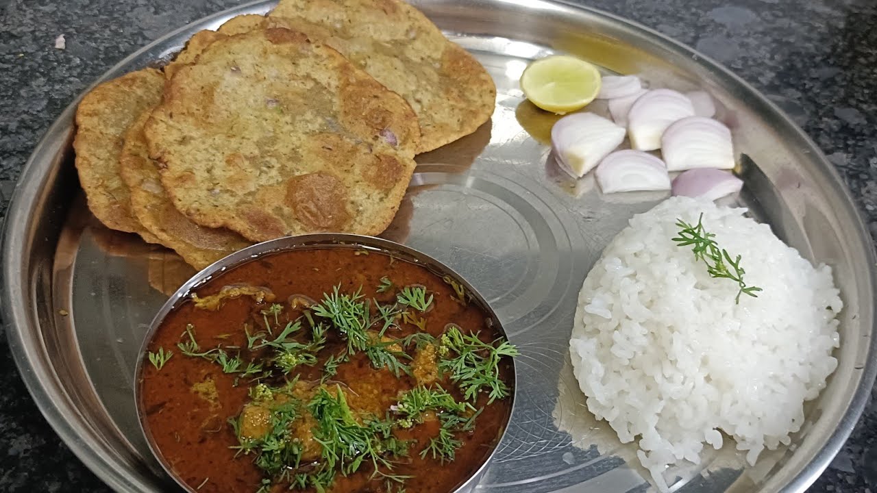 कोंबडी वड्यांची पूर्ण रेसिपी हवी असेल तर नक्कीच sanga Deepa’s lifestyle is live