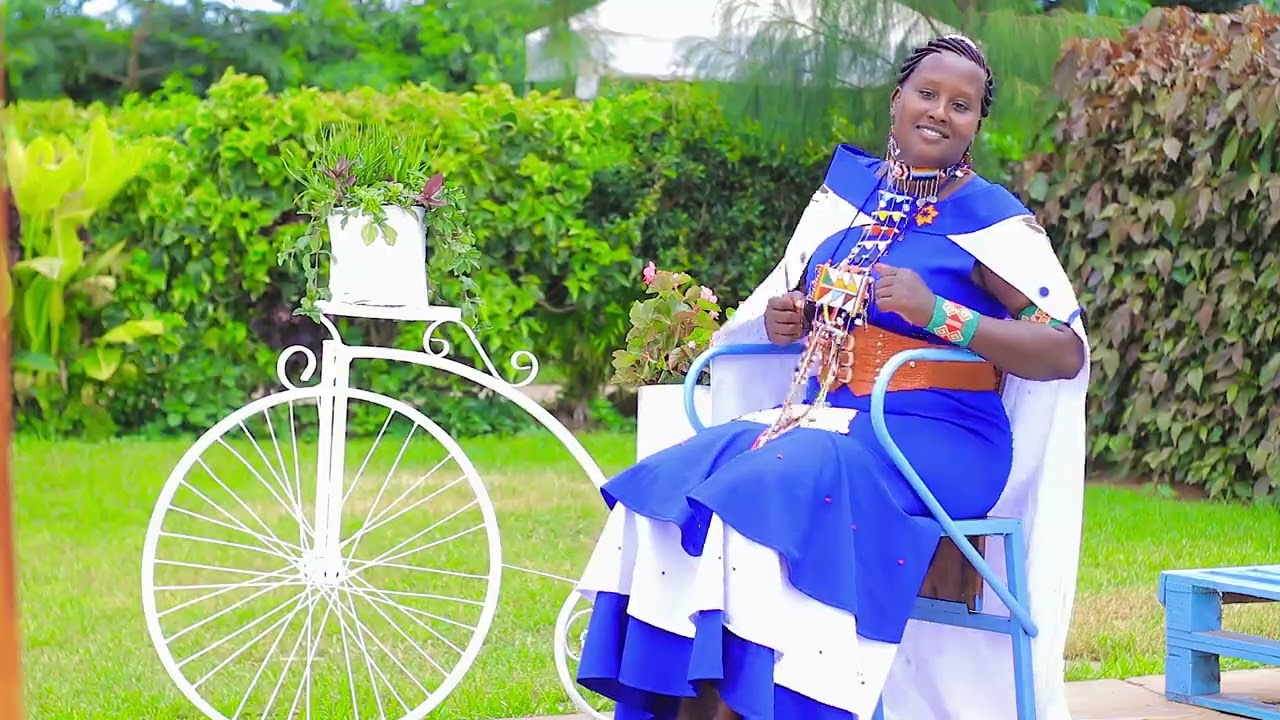 EBENEZER ESARUNOTO KAG CHOIR - ILAPOLOSAK (OFFICIAL VIDEO)