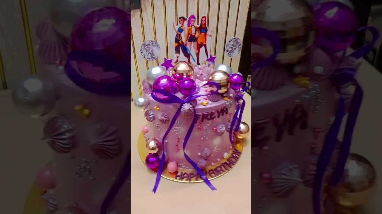 hunter kpop theme cake 