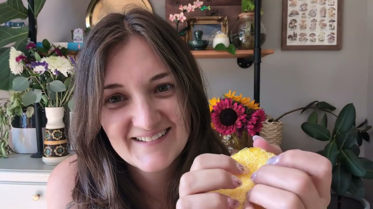 ASMR Tingles - Playing with Sensory Foam
