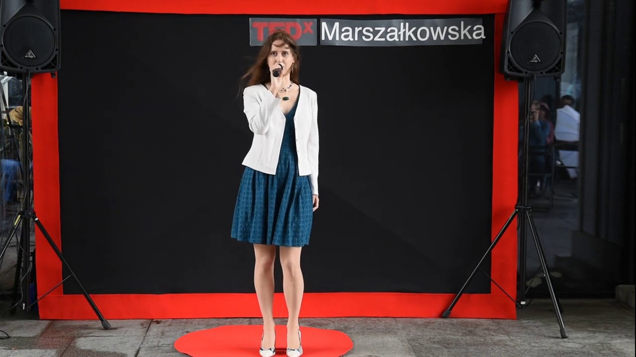 Pandemiczna introspekcja z kosem w tle | Magdalena Białecka | TEDxMarszałkowska