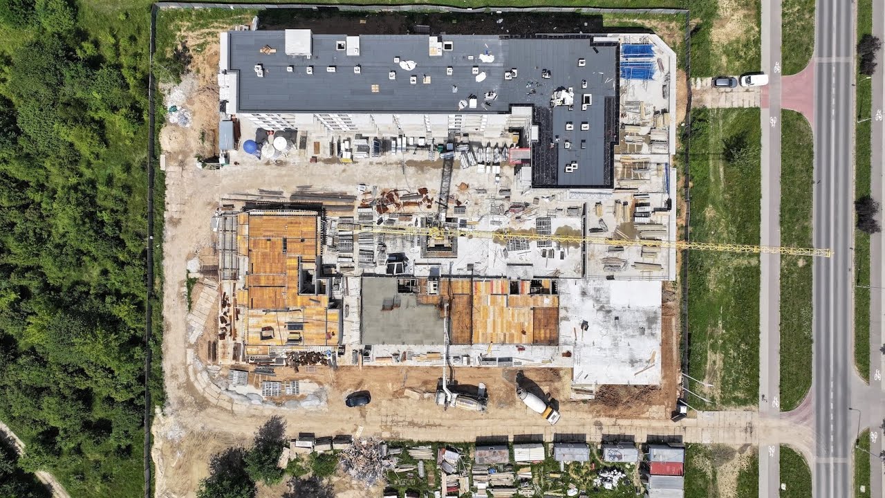 Strus Development - budowa bloku w Siedlcach z drona