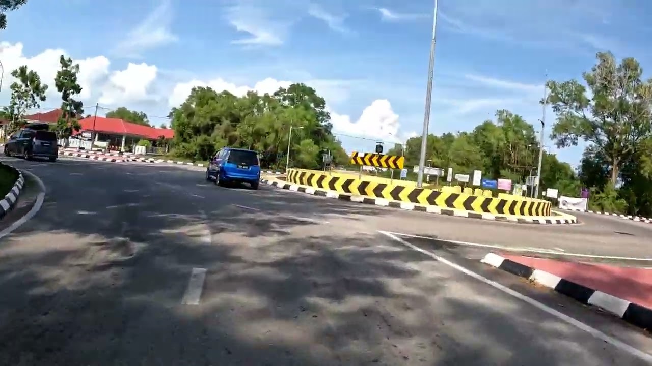 Ride Santai WMoto RT2 | Sampai Awal Ambil Anak Kafa, Singgah Pantai Bukit Keluang