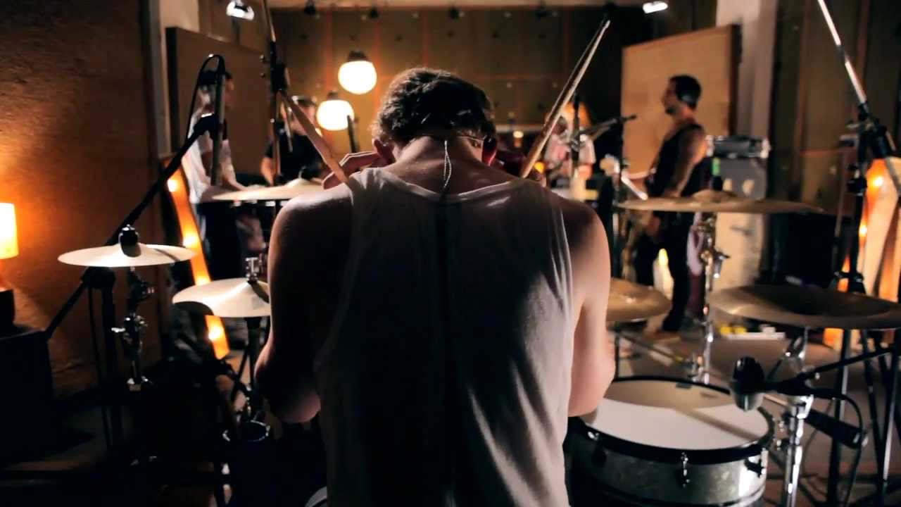 Devil Sold His Soul - An Ocean Of Lights (Sitcom Soldiers Live Session)