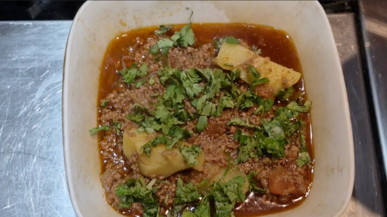 Ground Beef with Potato (Keema Aloo)