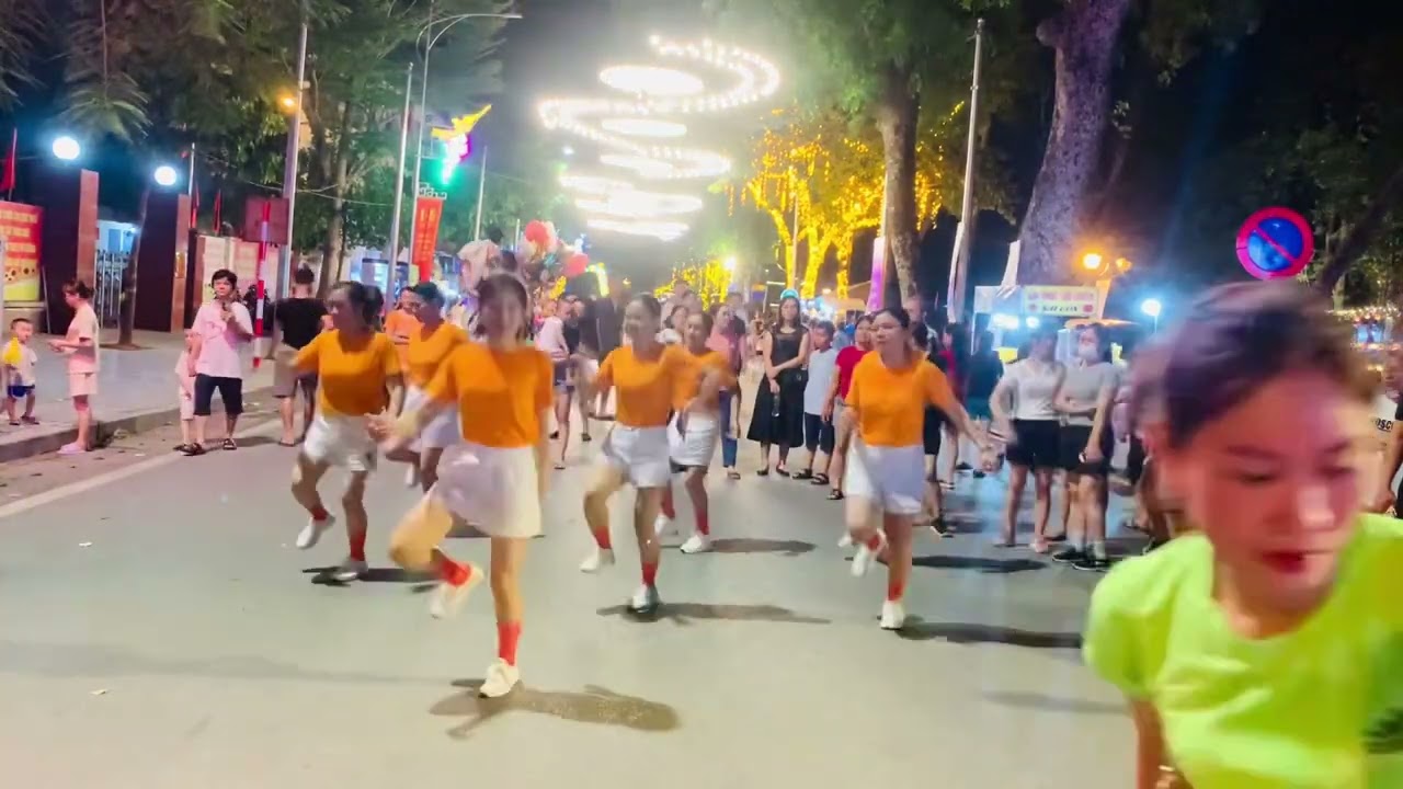 Shuffle dance # TÌNH YÊU ANH DÀNH CHO EM # clb shuffle dance H&H Kim Sơn