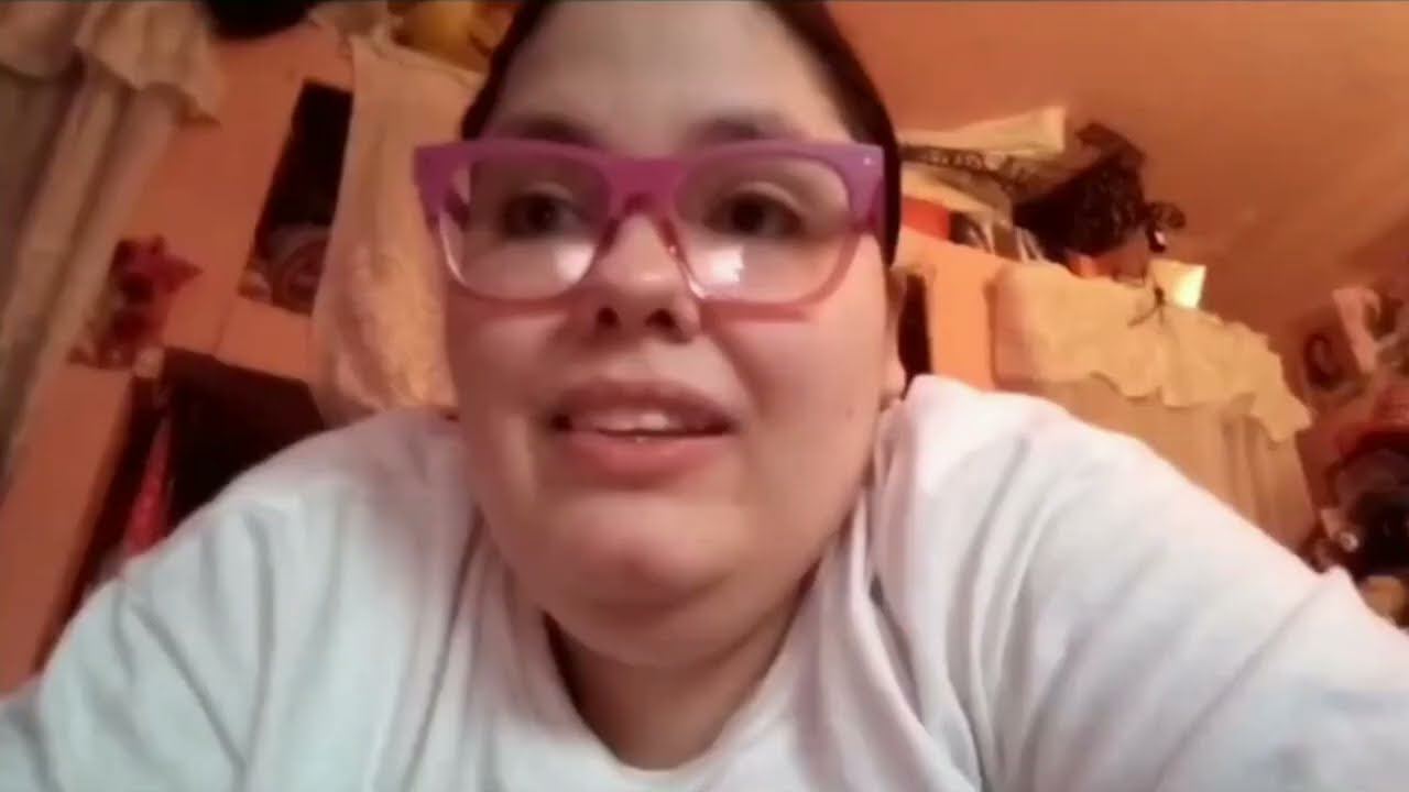 The Cringiest Videos of Amanda Cartrette the Womanchild 9