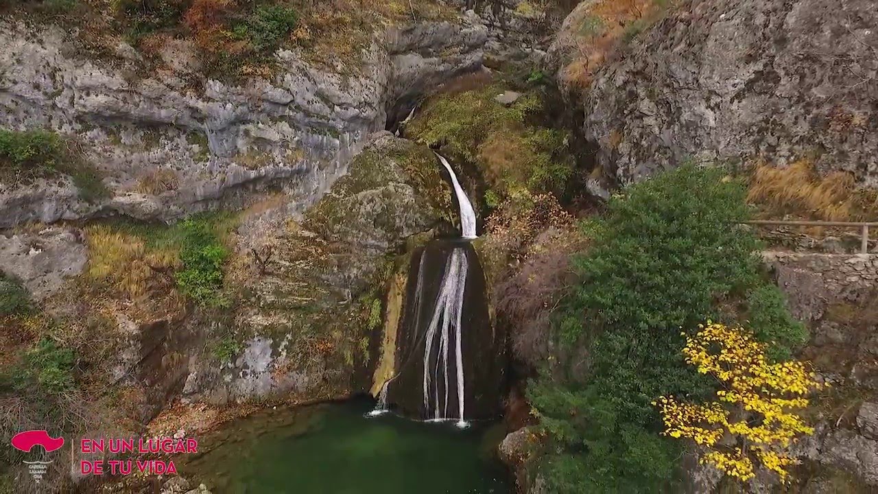 Desde el aire: Parque Natural de los Calares del Mundo y de la Sima (Albacete).