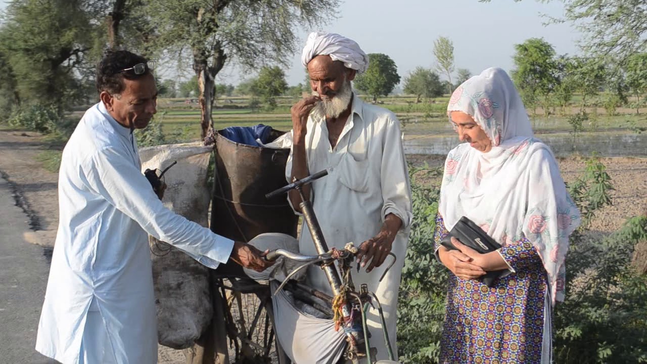A Man Who is 80 Years Old Believes 'With Hard Work Life Becomes Good & healthy' | Rah-e-Insaniyat