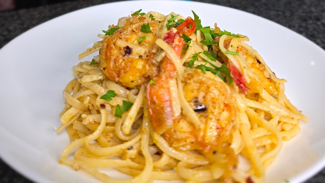 Креветки скампи в чесночном масле