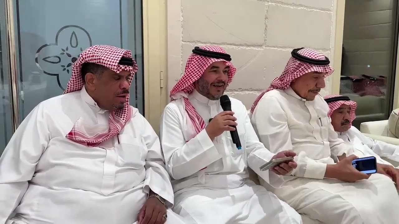 الإجتماع السنوي لزملاء الدفعة السادسة والسابعه والثامنه من الحرس  بدعوه من الدكتور/ راشد أبا الخيل