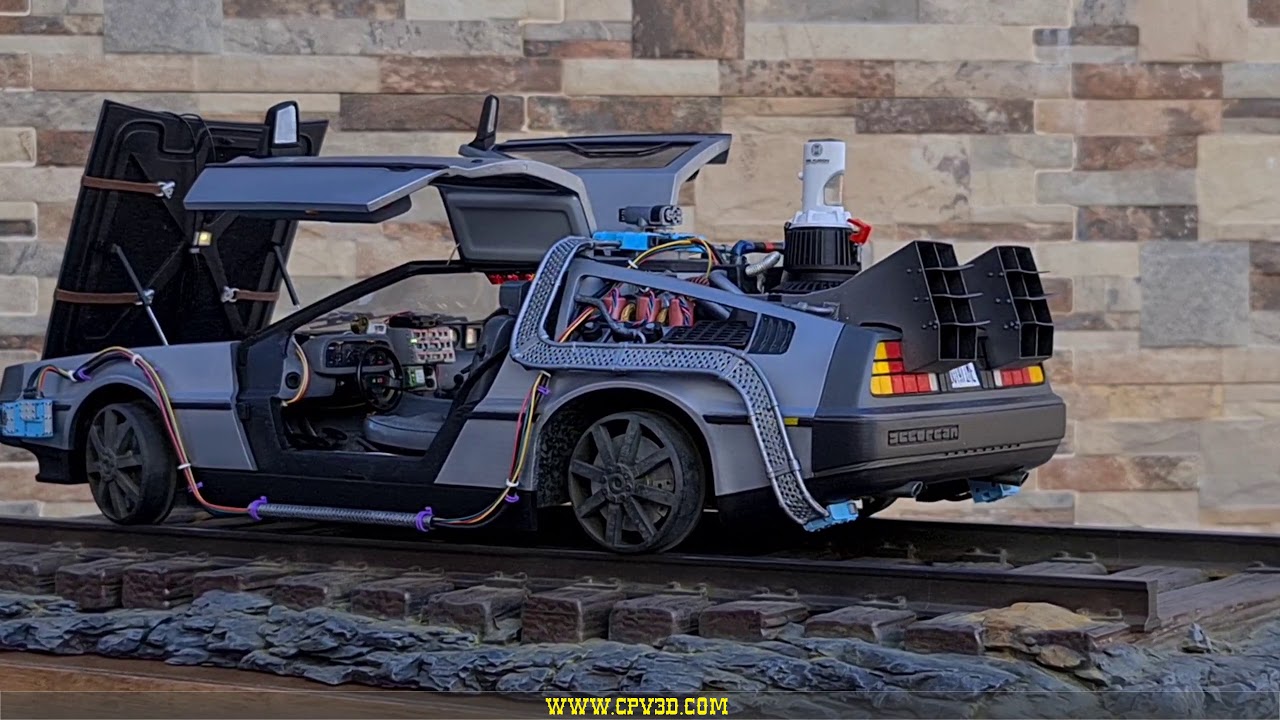 @Copivalles Como hicimos nuestro DELOREAN para ir al Pasado!!!