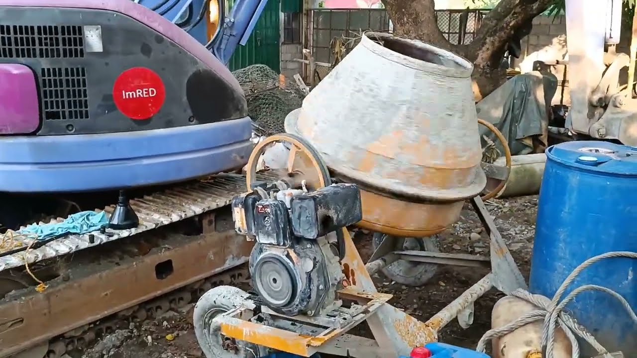 Concrete Bagger Mixer w/ 7HP Yamma Diesel Engine Oil Change