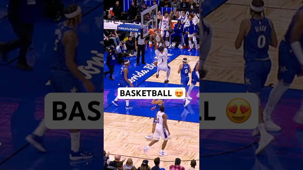 Sixers with amazing ball movement 😍