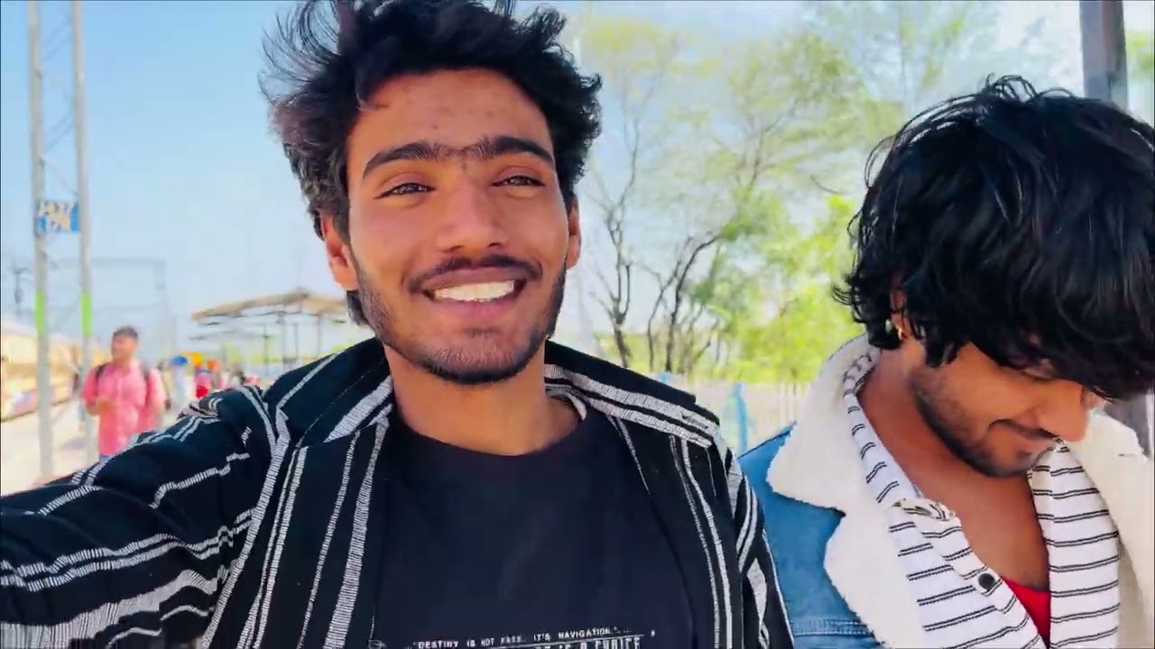 Mere ko bahar jaane pe ghar ke kiya kiya karte hai 😍😍🫢🤔