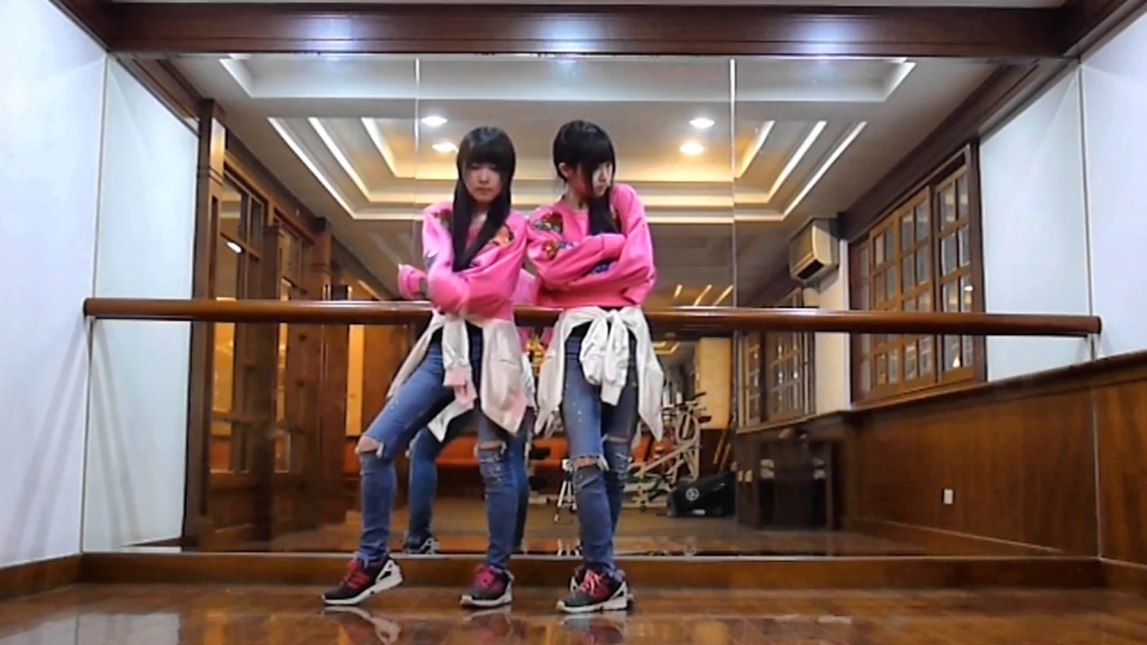BTS  Not Today  dance cover by Sandy&Mandy (畫面加強版)